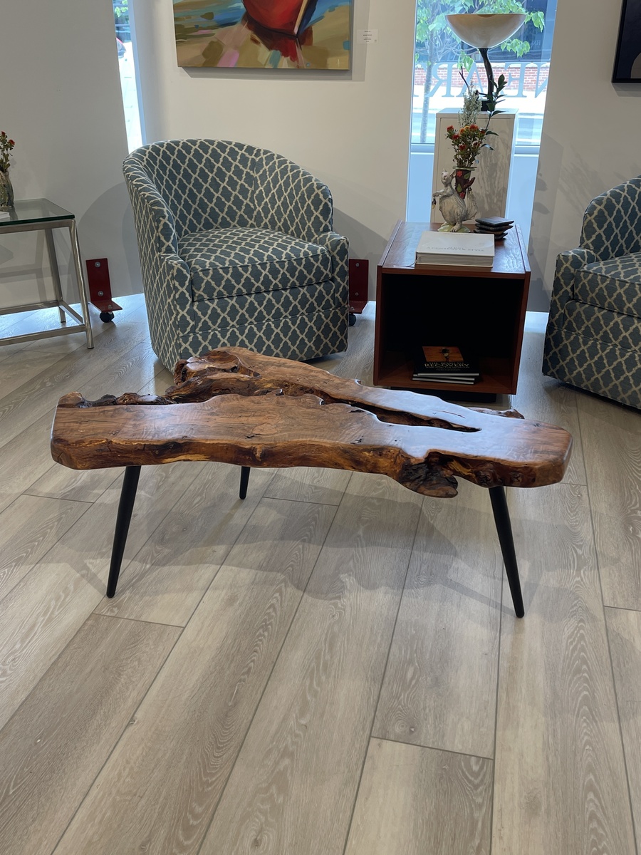MAPLE COFFEE TABLE W/METAL LEGS